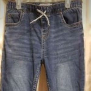 Size 10-12 Levi's Boy's Jeans
